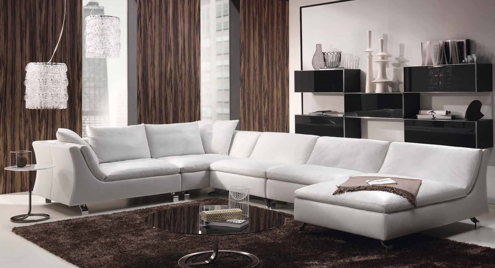 Белый модульный диван в комнату