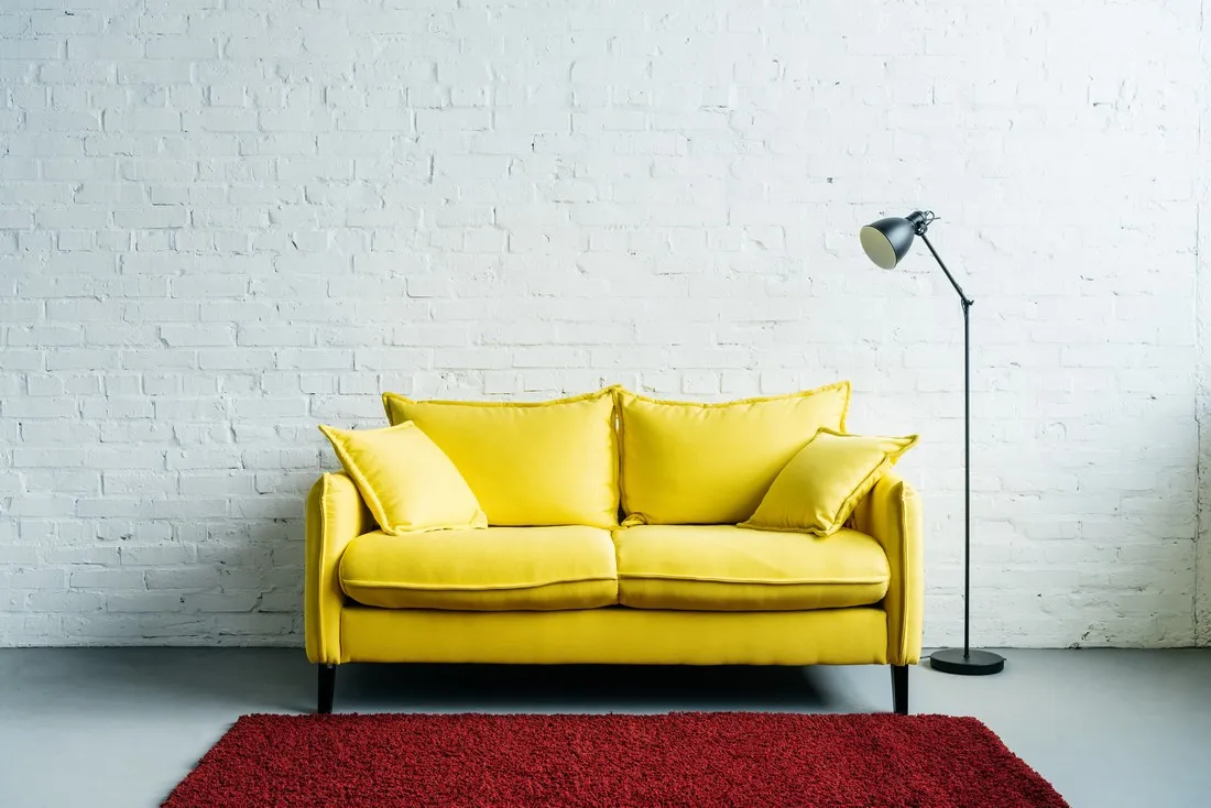 Какая ткань лучше для дивана повседневного использования 11