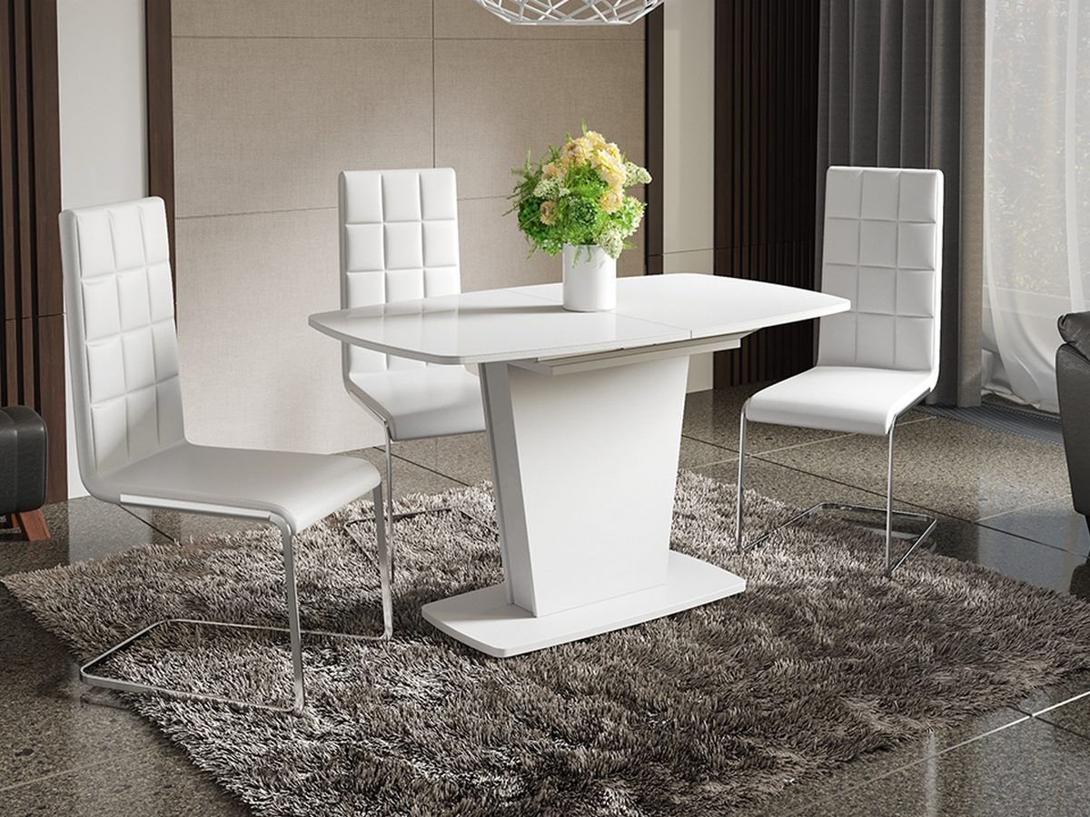 небольшой стол