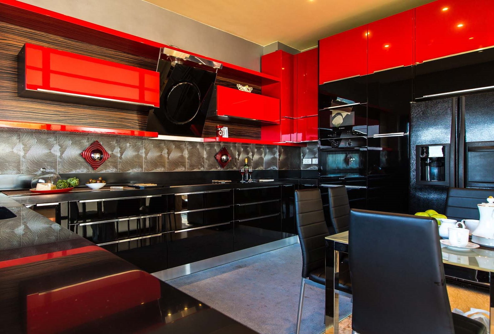 Красно-черная кухня, дизайн интерьера 7