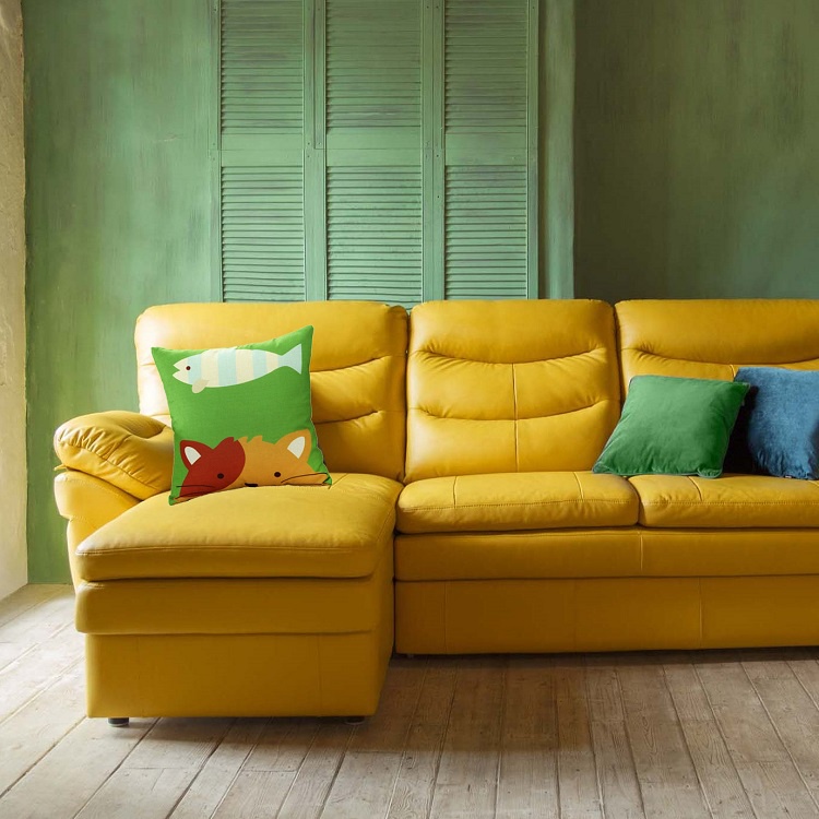 угловой желтый диван