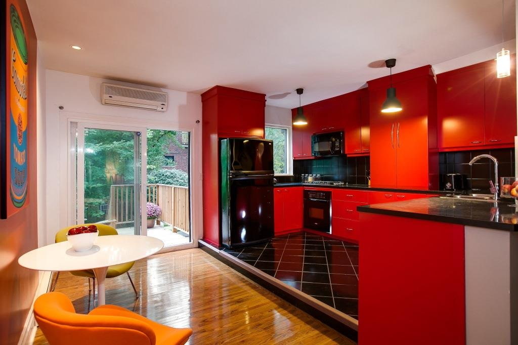 Красно-черная кухня, дизайн интерьера 16