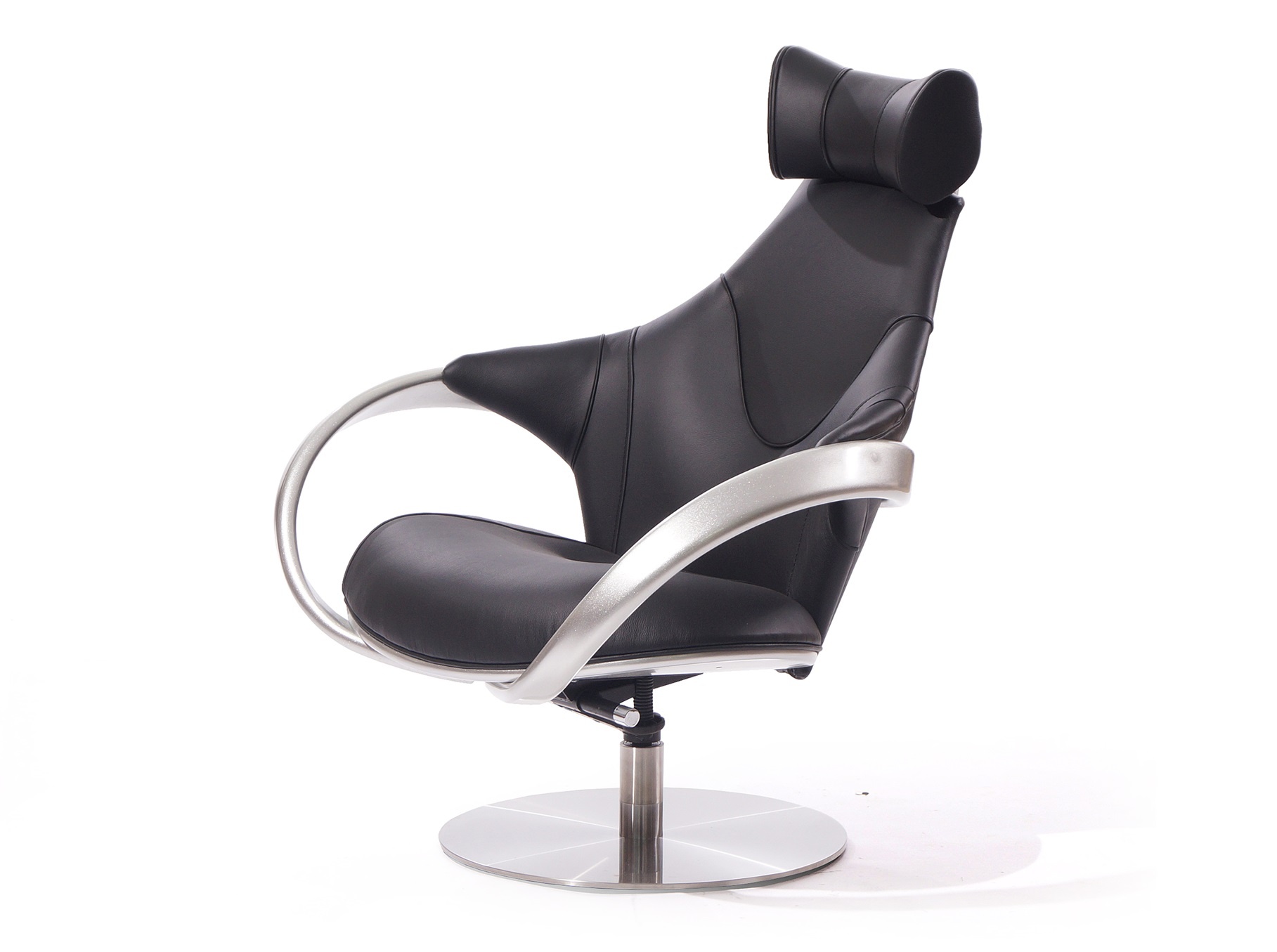 Кресло apriori r actualdesign черный 85.0x110.0x102.0 см.